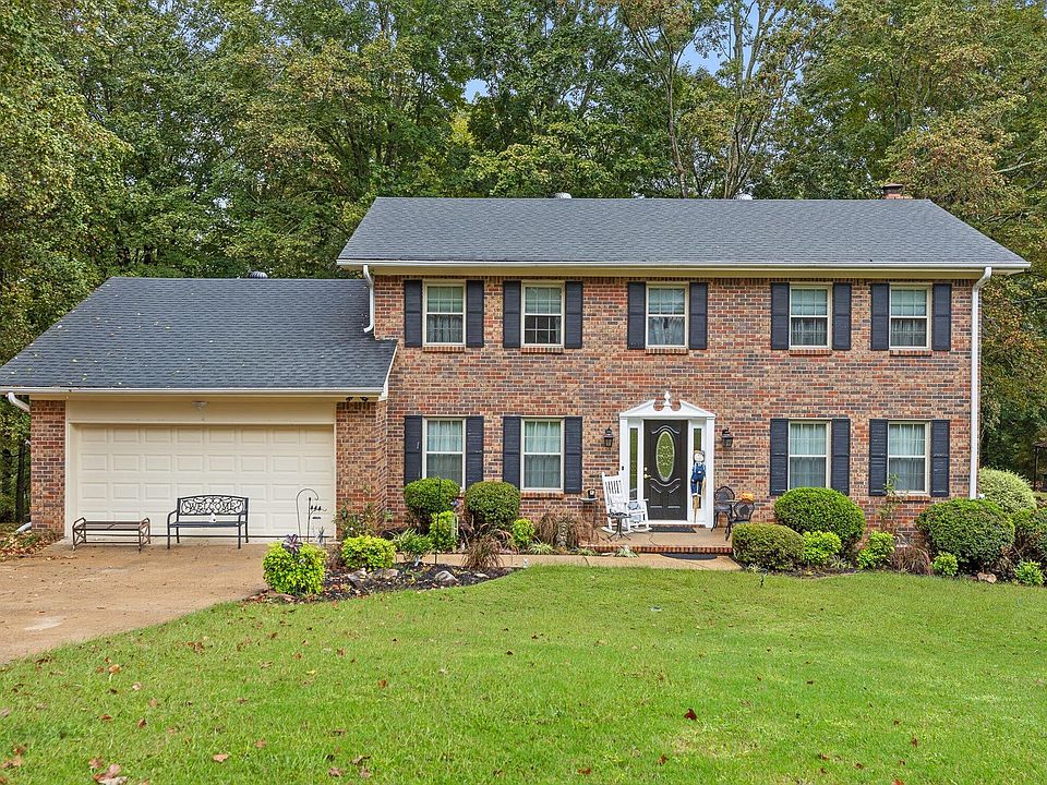 1st image of 7825 Cove Ridge Dr