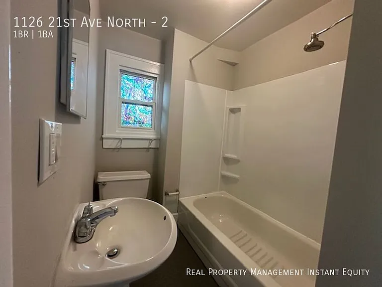 1126 21st Ave N #2 — Photo 15
