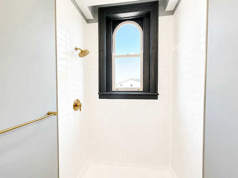 319 Connecticut St #2 — Photo 4