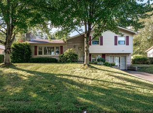 1986 Antietam Rd, Lexington, KY 40504