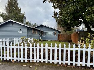 1220 Mill St, Springfield, OR 97477