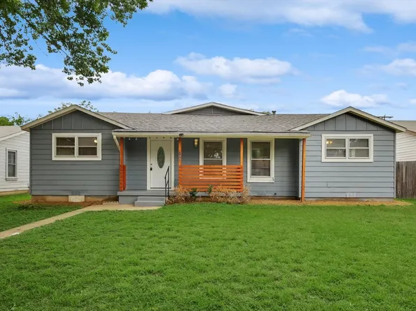 108 Reaves Ln, Hurst, TX 76053
