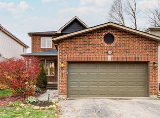 163 Brucker Rd, Barrie, ON L4N8R8