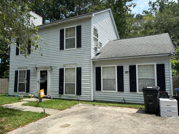 110 Nottingham Ct, Summerville, SC 29485