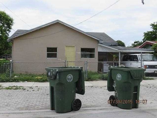 2nd image of 2926 NW 14th Ave