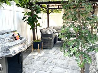 20 Laurel Rd, Milton, MA 02186