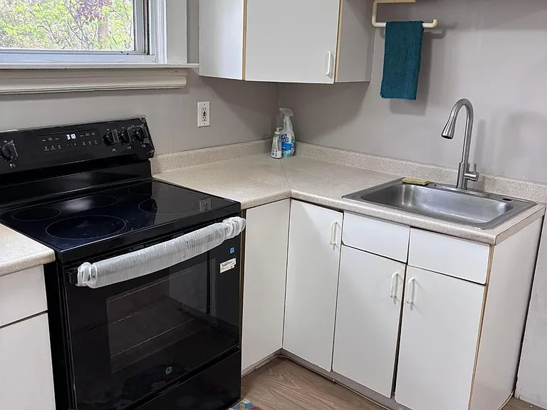 211 S 11th Ave #2 — Photo 9