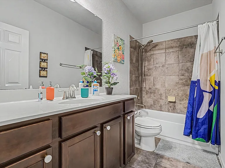 16534 Twinwalker Dr — Photo 21