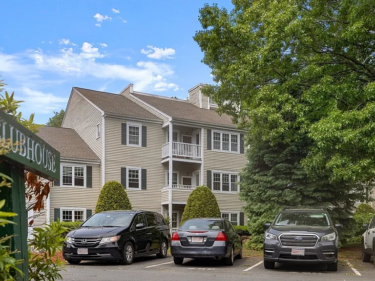 700 Brookside Dr #J — Photo 34