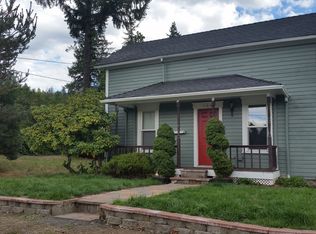 168 SW 3rd Ave, Mill City, OR 97360