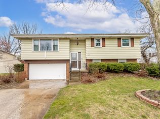 8327 Bell St, Crown Point, IN 46307