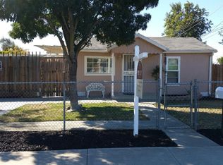 222 W Clover Rd, Tracy, CA 95376