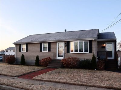 67 Valleybrook Dr, East Providence, RI, 02914