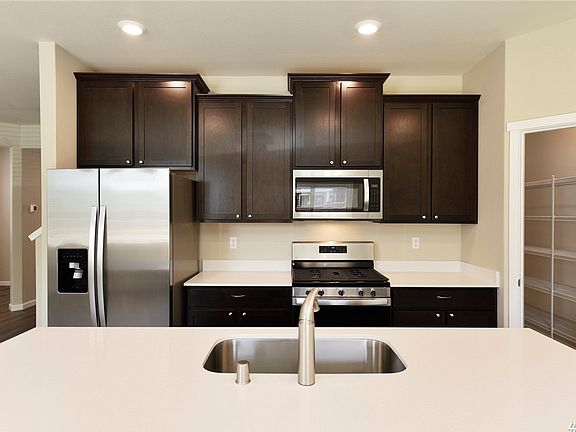 4th image of 4509 Bay Vista Blvd