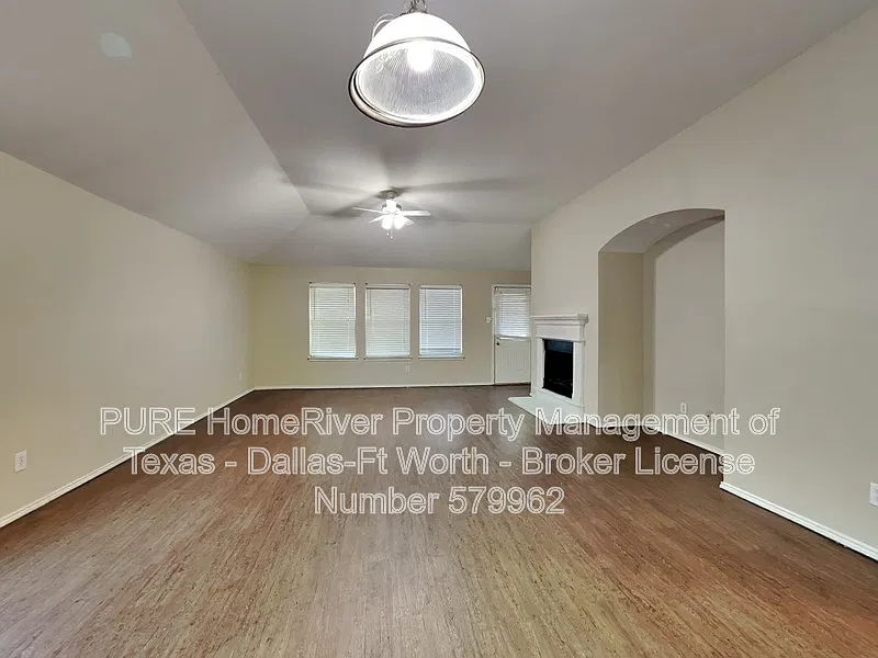 4 bed, 2.0 bath, 1575 sqft, $1,775 — Photo 3