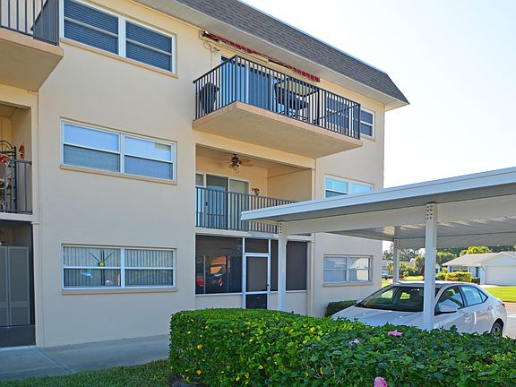 3rd image of 3789 46th Ave S APT 201