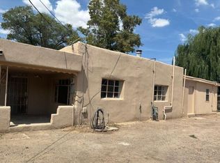 2241 Hooper Rd SW, Albuquerque, NM 87105