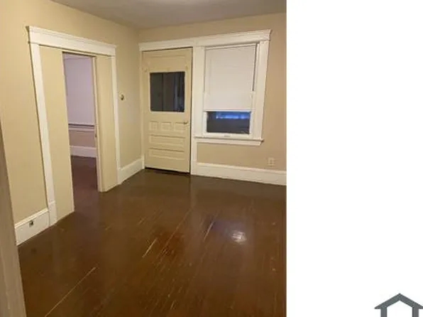 2847 E 102nd St #2, Cleveland, OH 44104