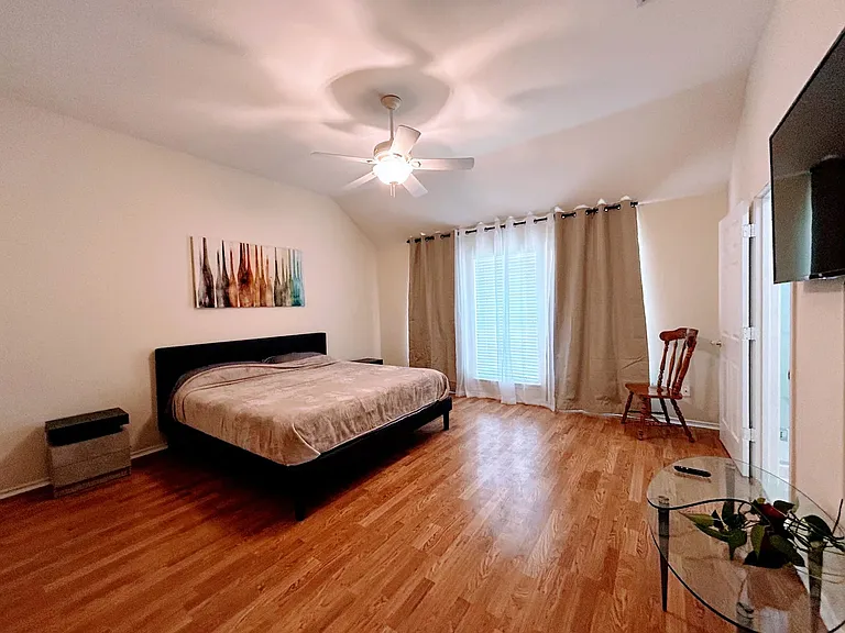 5500 Hill Haven Ct — Photo 7