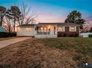 649 Bradford Ln, Petersburg, VA 23805