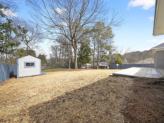 4th image of 1719 Double Churches Rd