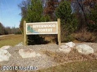 20960 W Tamarack Rd #25, Howard City, MI 49329