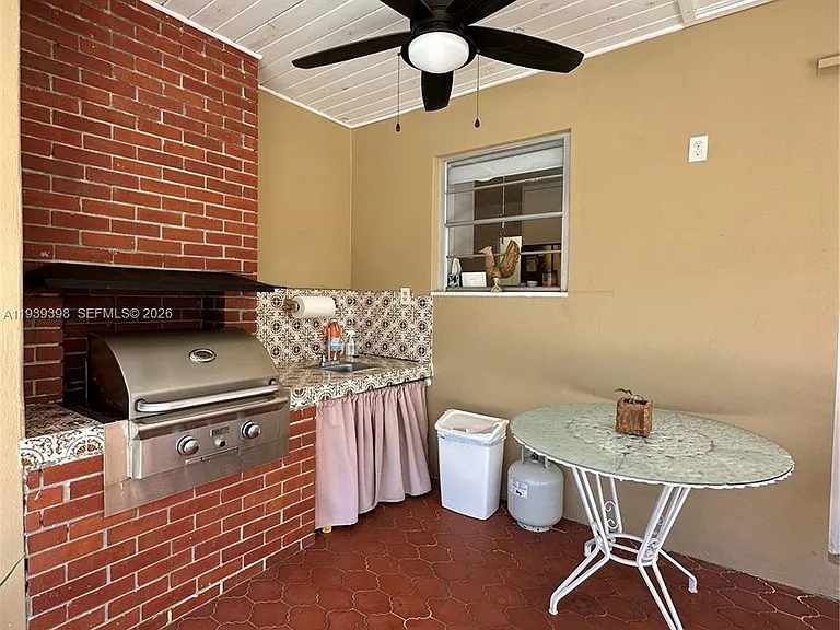 120 Pocatella St — Photo 44