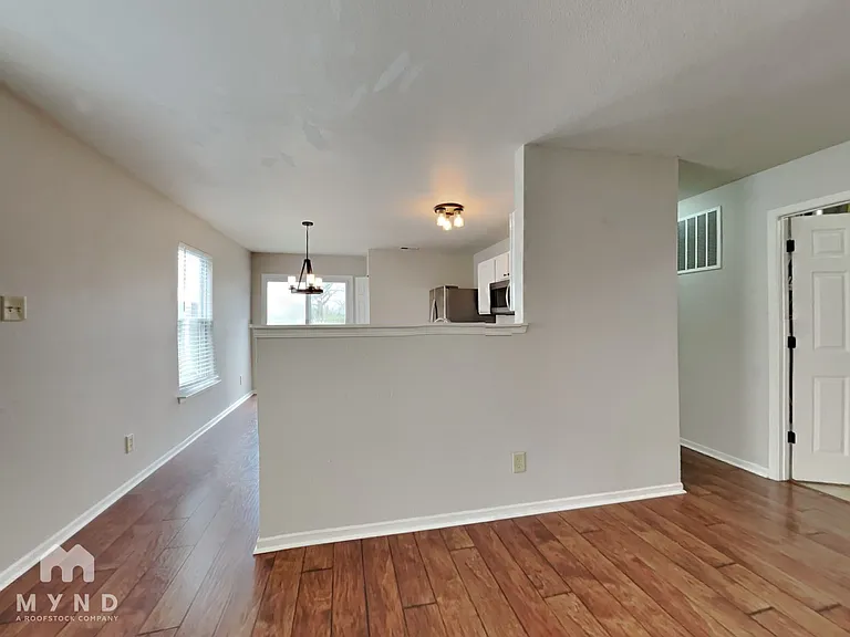 8423 Sansa St — Photo 3