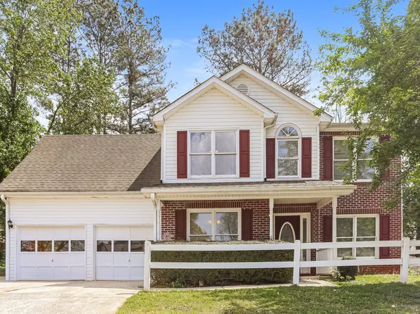 460 Heathgate Dr, Lawrenceville, GA 30044