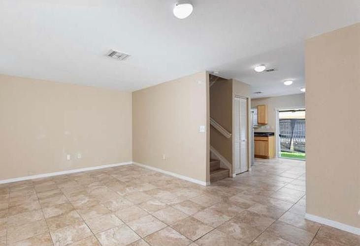 1st image of 2070 NE 167th St