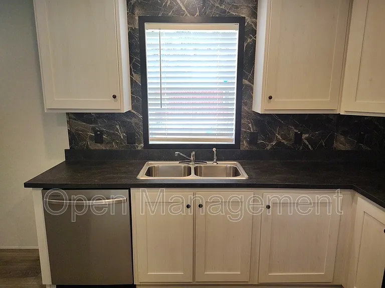 120 Terry Blvd #19S — Photo 9