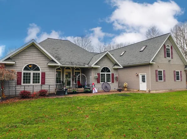 775 Murphy Hill Rd, Horseheads, NY 14845