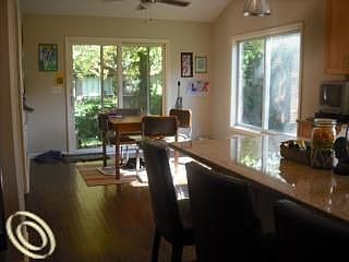 5th image of 13127 Winchester Ave