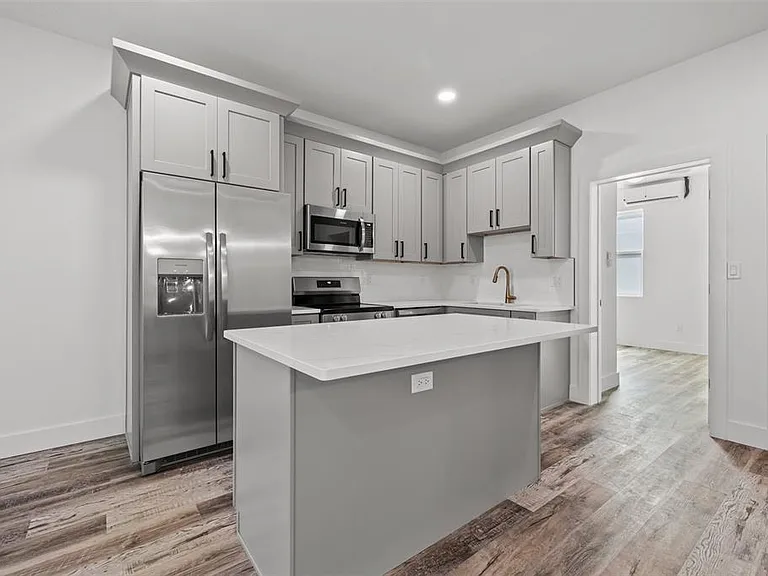 2830 2nd Ave N #2 — Photo 5