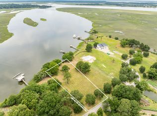 107 Jenkins Bluff Dr, Saint Helena Island, SC 29920