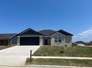 177 Stillwater Dr, Berea, KY 40403