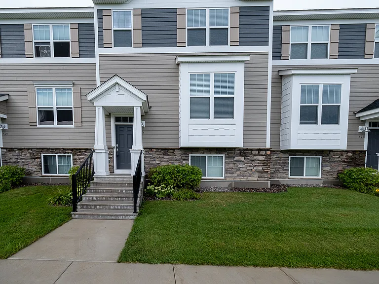 575 Locke Pointe Dr NE — Photo 19