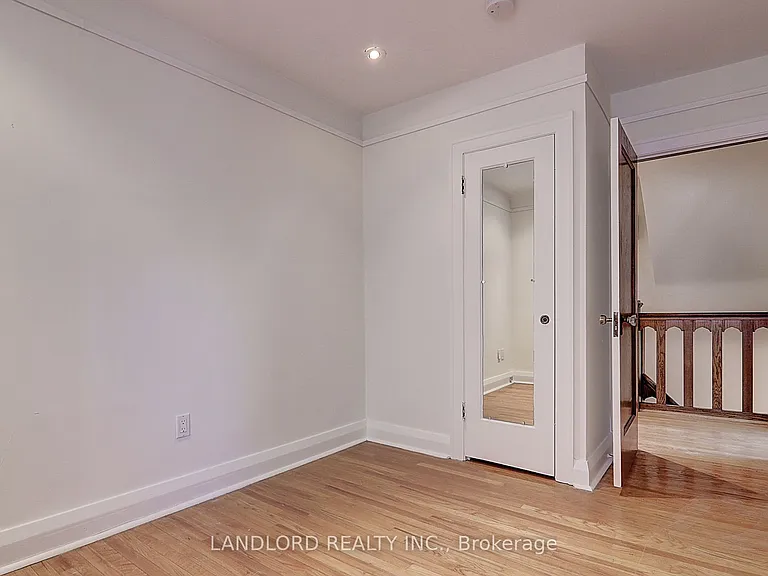 138 Fallingbrook Rd — Photo 20