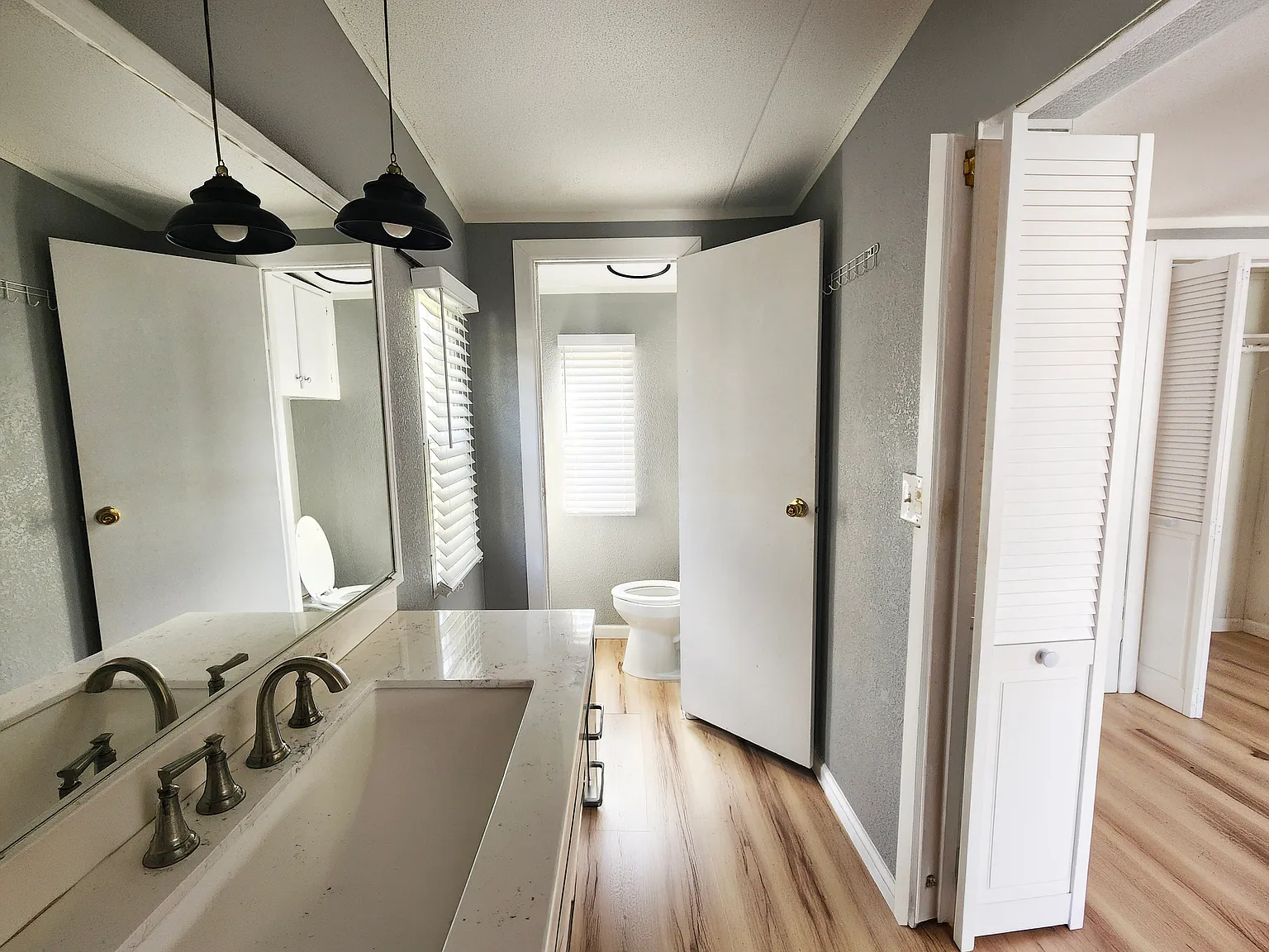 2 bed, 960 sqft, $1,600 — Photo 4