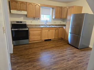 27 Lafayette St #2, Rochester, NH 03867