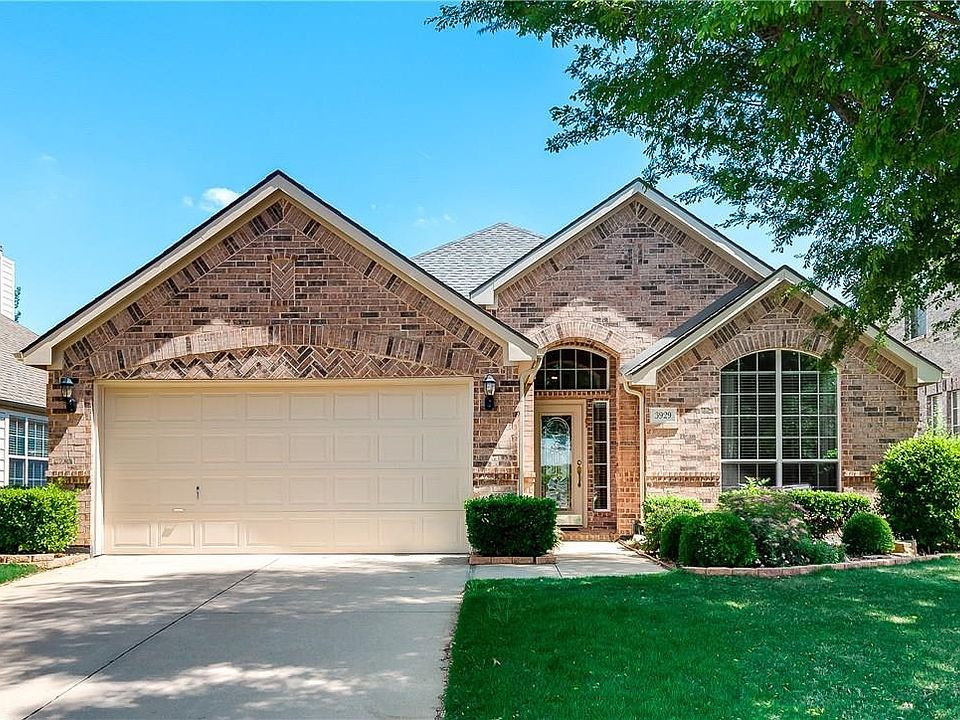 1st image of 3929 Kenwood Dr
