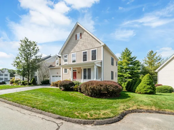 6 Revere Circle #6, Southbury, CT 06488