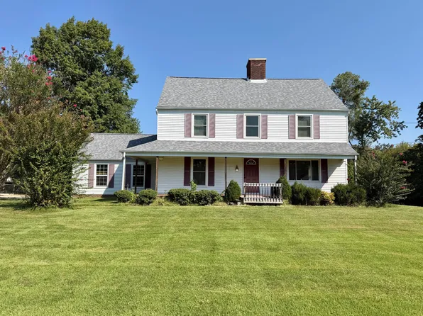 607 Macedonia St, Mayfield, KY 42066