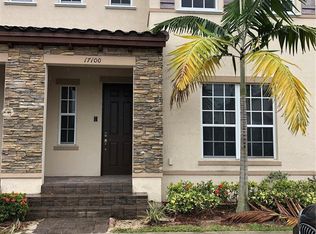 17100 SW 95th Ter, Miami, FL 33196