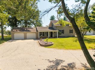 700 Feltz St, Perryville, MO 63775