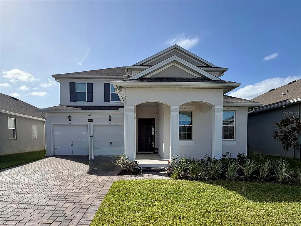 4 bed, 3.5 bath, 2759 sqft, $3,900 — Photo 1