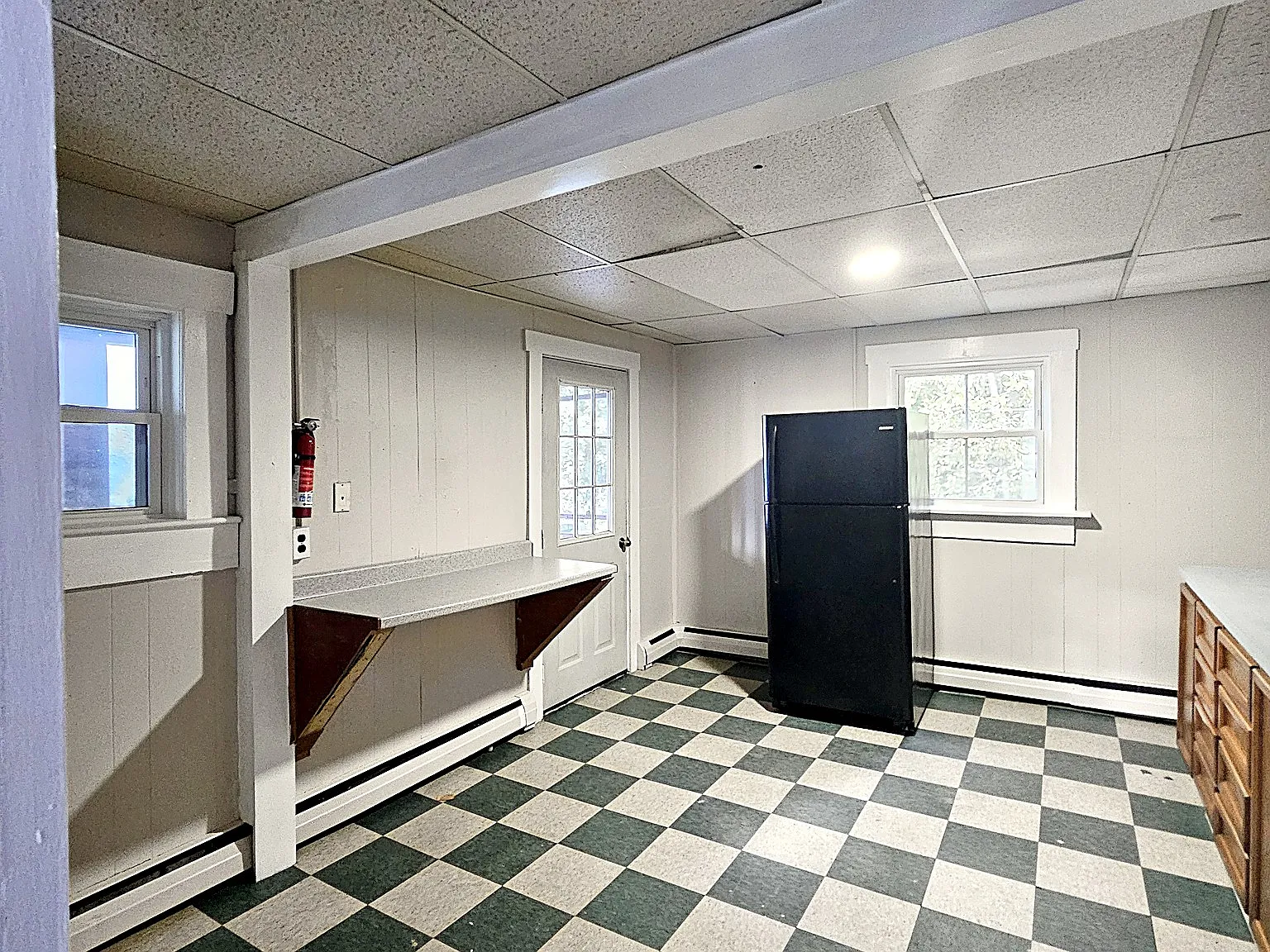 3 bed, 1450 sqft, $1,700 — Photo 3