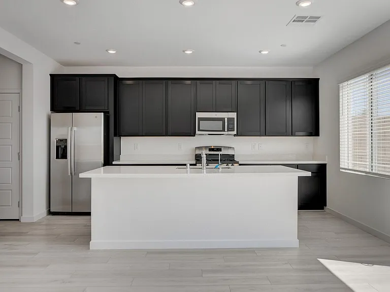 345 Isla Enclave Way — Photo 15