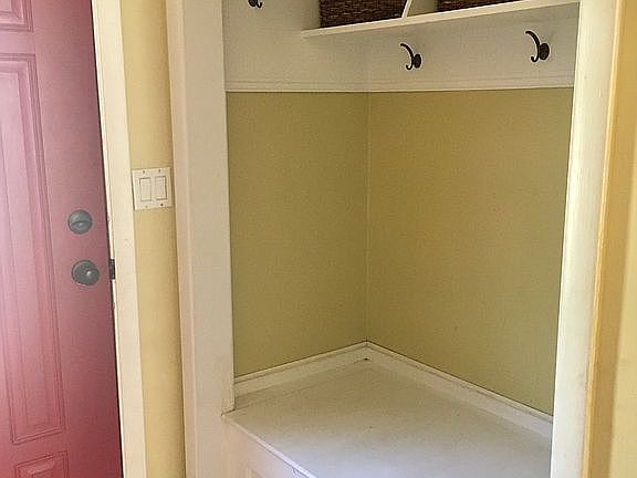 Bench and storage cubbies