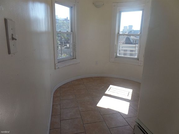 LargeBedroomsPatersonNJ